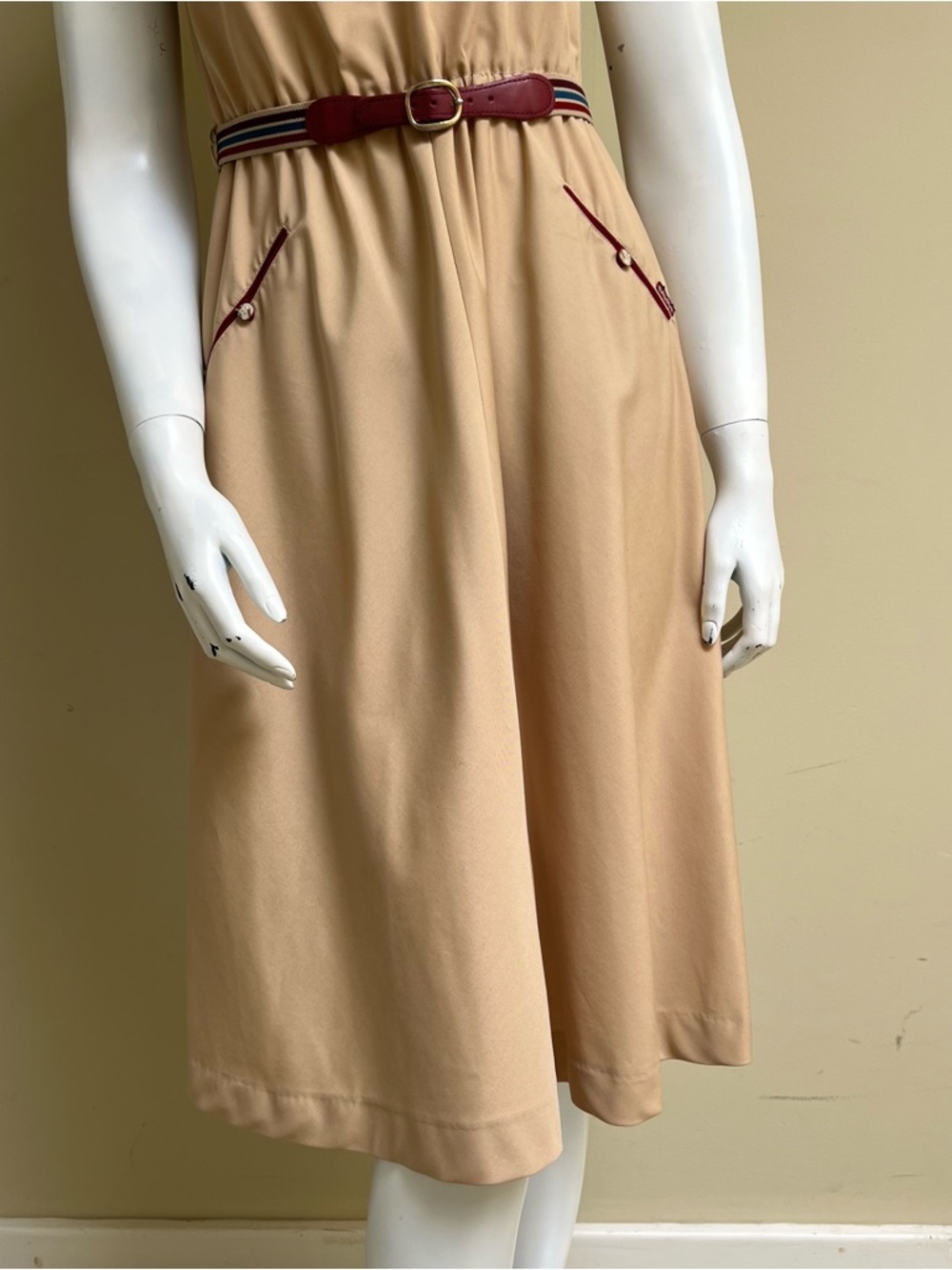 Vintage Sasson Khaki Dress - Picture 5 of 12